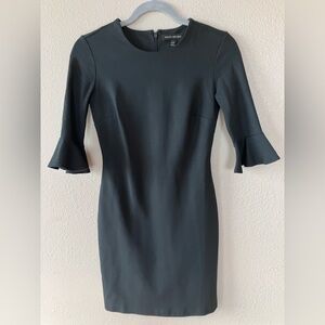 Banana Republic Petite 00P Black Ruffle Sleeve Sheath Dress